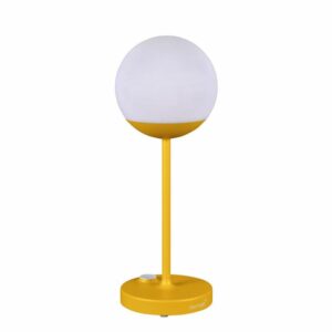 d_mooon-lampe-nomade-led-d-exterieur-rechargeable-h40cm-fermob-miel-front-238