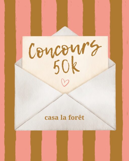 ✨ 50 000 MERCIS ! ✨
Un chiffre un peu irréel… et surtout une immense gratitude pour tout ce que cette aventure a tissé depuis mes débuts.
Pour fêter ça, je vous propose un joli concours 💕

🎁 Lot 1
- Un coupon de tissu exclusif que j’ai dessiné (motif léopard avec des frises sur les lisières 🐆 coton satiné de 100 x 145 cm),
- Un découseur personnalisable,
- 10 étiquettes à coudre au choix,
- 1 patron de couture au choix.

🎁 Lot 2
- Un découseur personnalisable,
- 5 étiquettes à coudre au choix,
- 1 patron de couture au choix 

🎁 Lot 3
- 3 étiquettes à coudre au choix,
- 1 patron de couture au choix

🧵 Pour participer :
1⃣ Être abonné.e à mon compte @casa.la.foret
2⃣ Invitez des ami.es passionné.es de couture en commentaire 🪡
3⃣ Repartagez en story l’image de votre choix parmi celles de ce carrousel

📅 Jeu ouvert jusqu’au mercredi 5 novembre 2025,
(sous réserve des stocks disponibles).
Tirage au sort annoncé en story quelques jours plus tard 💌

Merci, du fond du cœur, pour vos messages, vos créations, votre enthousiasme et votre fidélité 🥹

#concourscouture #casalaforet #coutureaddict #patroncouture #etiquettesacoudre #sewingcommunity